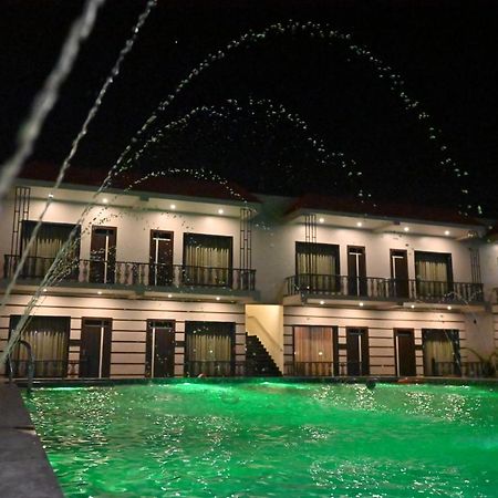 Moon Star Beach Resort マンダーマニ エクステリア 写真